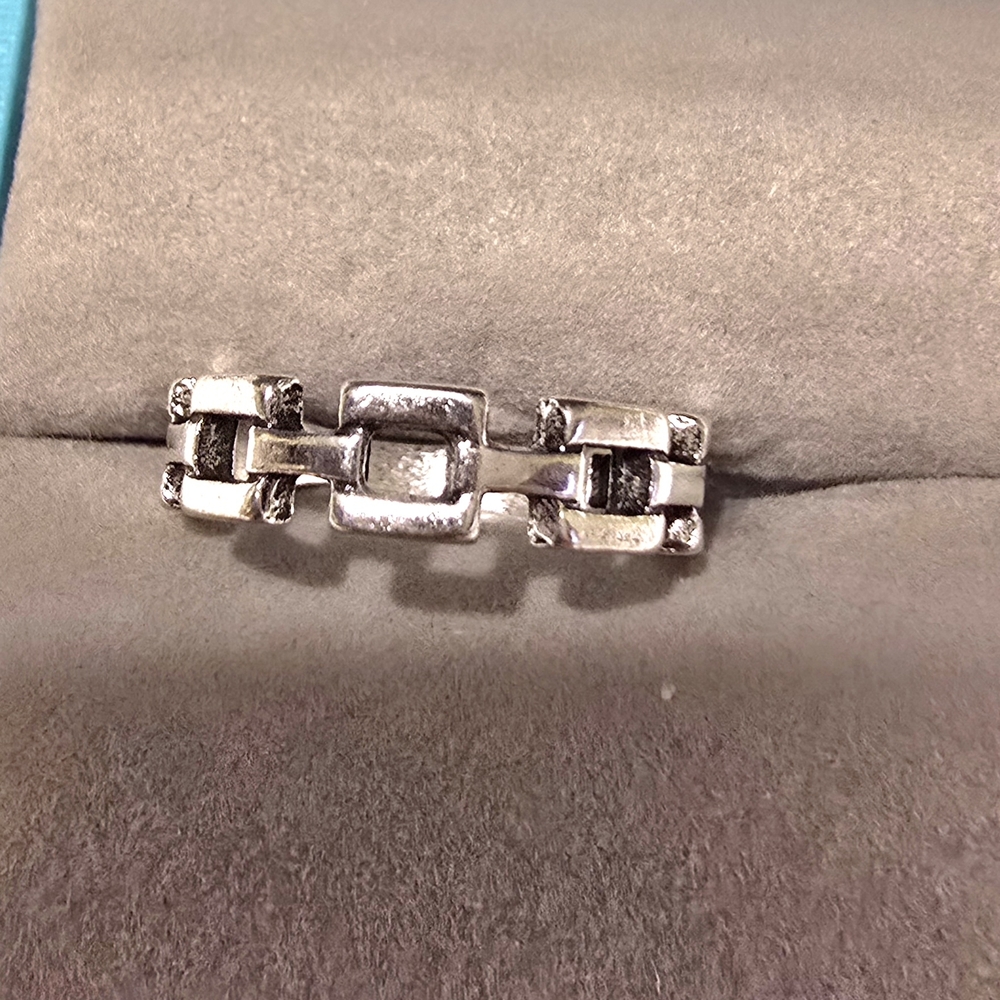 Chic Silver Link Women's Ring